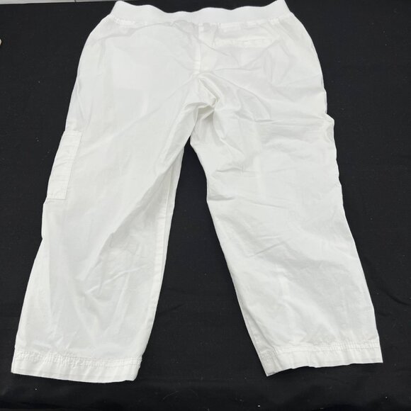 Chicos Women's White Cargo Capri Pants Size 0 Small lightweight - Picture 9 of 10